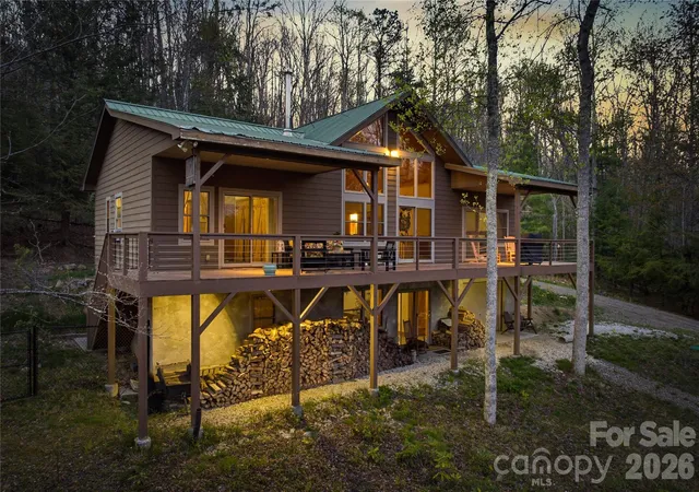 Photo 3 of Single family home for sale at 163 Bear Trak Ln, Vilas, NC 28692 | MLS# 4354106 | Listing updated on 2026-08-24