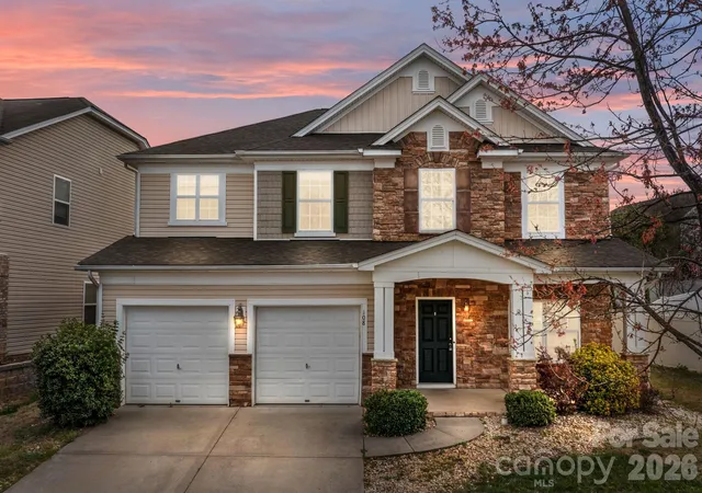 Photo 1 of Single family home for sale at 108 Sand Spur Dr, Mooresville, NC 28117 | MLS# 4354221 | Listing updated on 2026-09-12