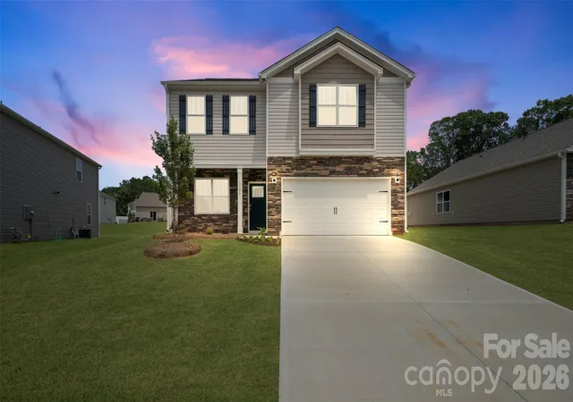 Photo 1 of Single family home for sale at 65 Cora View Trl, Waynesville, NC | MLS# 4354398 | Listing updated on 2026-10-07