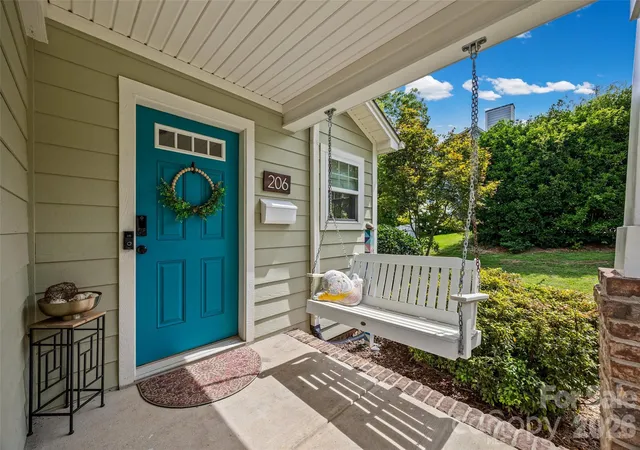 2nd image of 206 W Woodrow Ave, Belmont, NC 28012 | MLS# 4354404