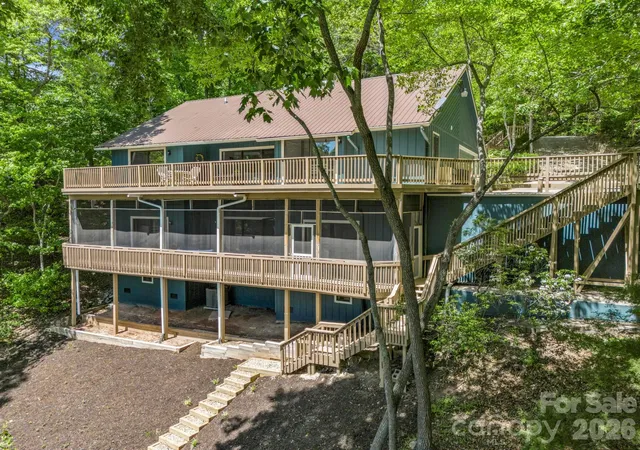 Photo 1 of Single family home for sale at 255 Gateway Dr, Lake Lure, NC 28746 | MLS# 4354497 | Listing updated on 2026-09-24