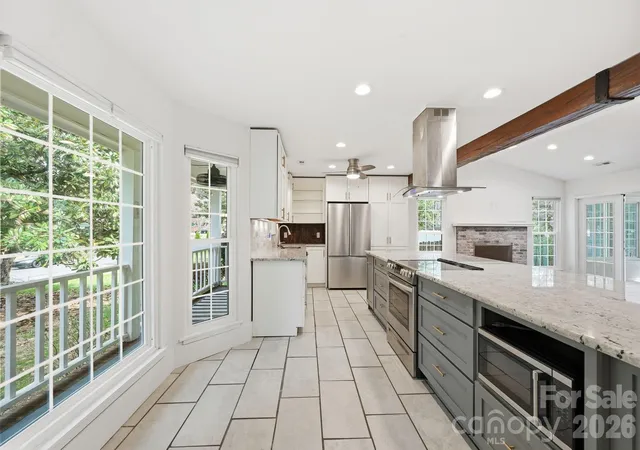 Photo 4 of Single family home for sale at 2717 Olde Whitehall Rd, Charlotte, NC 28273 | MLS# 4354510 | Listing updated on 2026-09-22