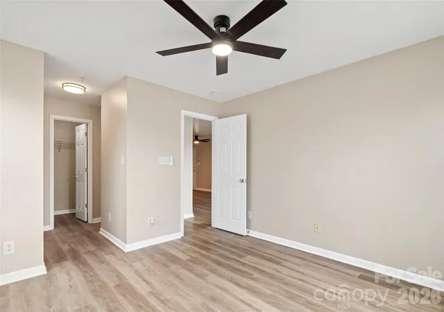 5th image of 1134 Plz Walk Dr, Charlotte, NC 28215