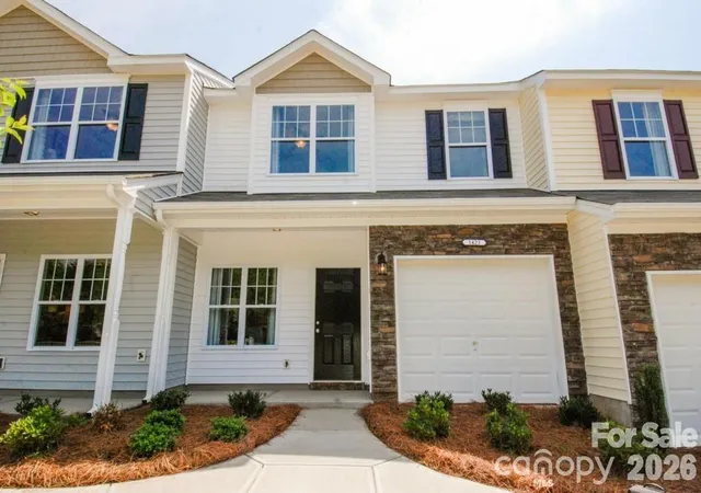 1st image of 10383 Bunclody Dr, Charlotte, NC 28213 | MLS# 4354613