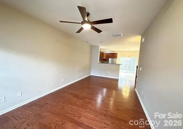 2nd image of 10383 Bunclody Dr, Charlotte, NC 28213 | MLS# 4354613