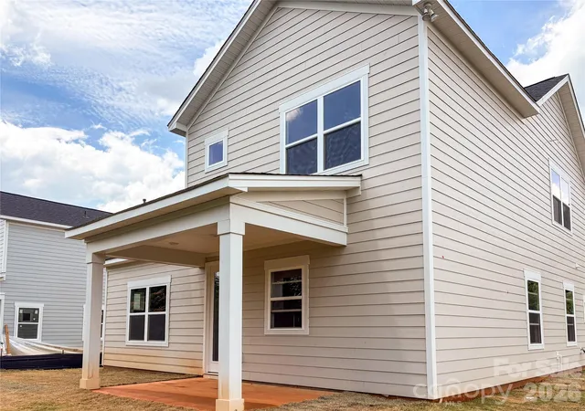 Homes for sale in Statesville, NC | 109 Honeycomb Ct, Statesville, NC 28625 | MLS# 4354616