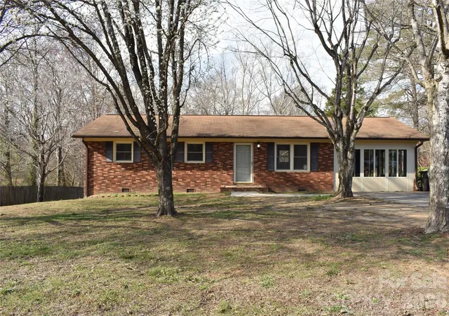Photo 4 of Single family home for sale at 5285 E Holly Grv Rd #43, Thomasville, NC 27360 | MLS# 4354621 | Listing updated on 2026-08-17