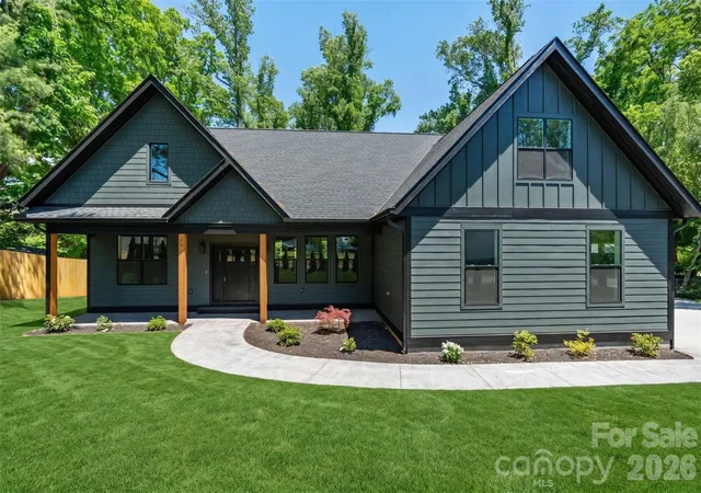 Photo 1 of Single family home for sale at 19 E Starnes Cvs Rd, Asheville, NC 28806 | MLS# 4354681 | Listing updated on 2026-10-05