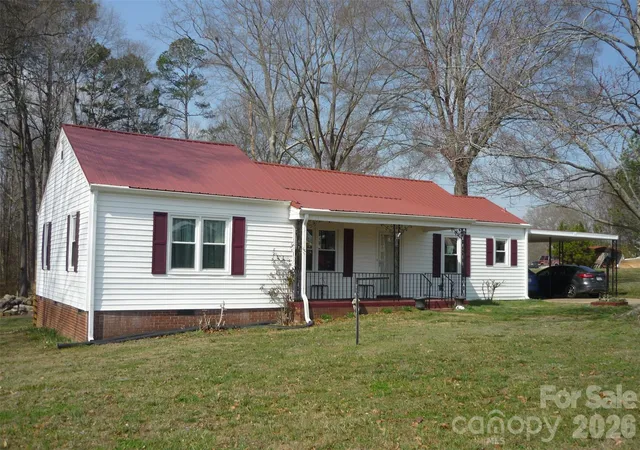 Photo 3 of Single family home for sale at 120 Bradley Rd, Shelby, NC 28152 | MLS# 4354776 | Listing updated on 2026-06-27