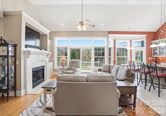 Photo 3 of Single family home for sale at 186 Hazelton Loop, Mooresville, NC 28117 | MLS# 4354931 | Listing updated on 2026-10-07