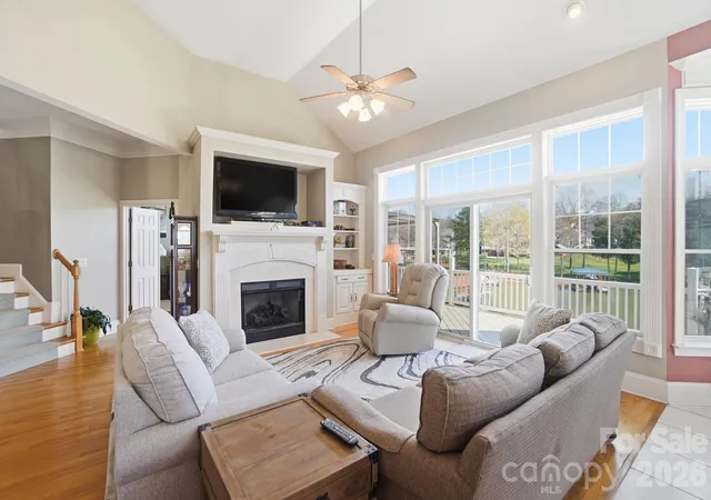 Photo 4 of Single family home for sale at 186 Hazelton Loop, Mooresville, NC 28117 | MLS# 4354931 | Listing updated on 2026-10-07