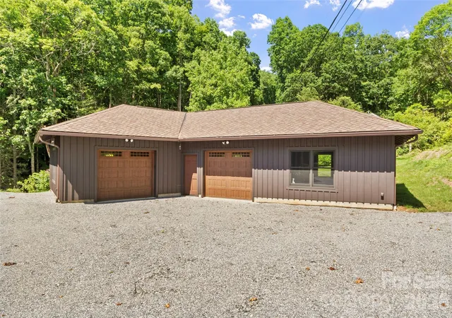 4th image of 191 N Fork Rd, Burnsville, NC 28714 | MLS# 4355086