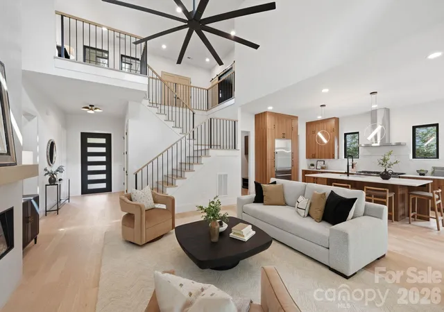 2nd image of 1427 N Sharon Amity Rd, Charlotte, NC 28211 | MLS# 4355163