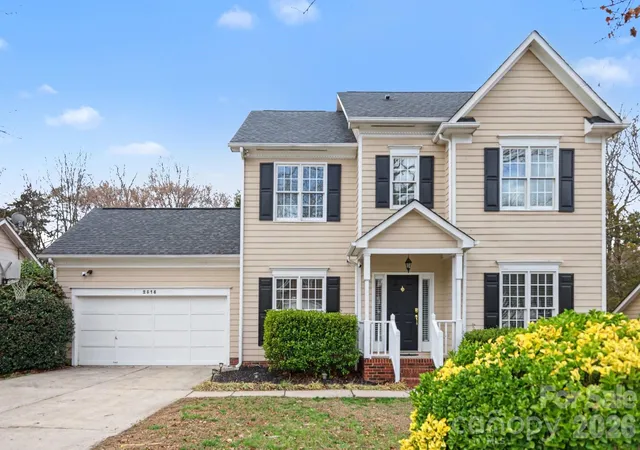 Single family home for sale at 2518 Pimpernel Rd, Charlotte, NC 28213 | MLS# 4355218