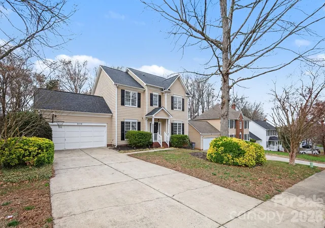 Photo 1 of Single family home for sale at 2518 Pimpernel Rd, Charlotte, NC 28213 | MLS# 4355218 | Listing updated on 2026-09-22