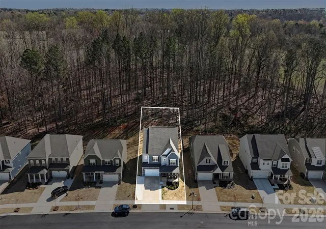 Photo 4 of Single family home for sale at 310 Hamptons Cvs Rd, Troutman, NC 28166 | MLS# 4355239 | Listing updated on 2026-08-20