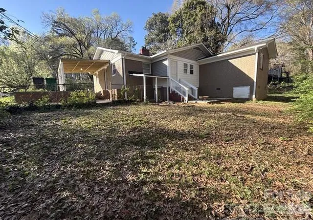 2nd image of 1713 Browns Ave, Charlotte, NC 28208 | MLS# 4355298