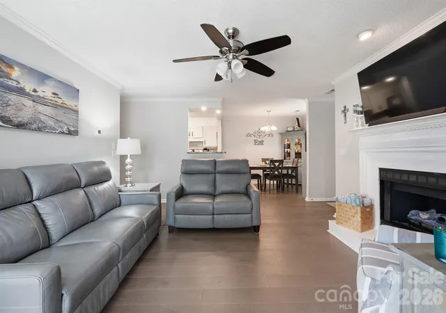 5th image of 21153 Cold Spring Ln, Cornelius, NC 28031