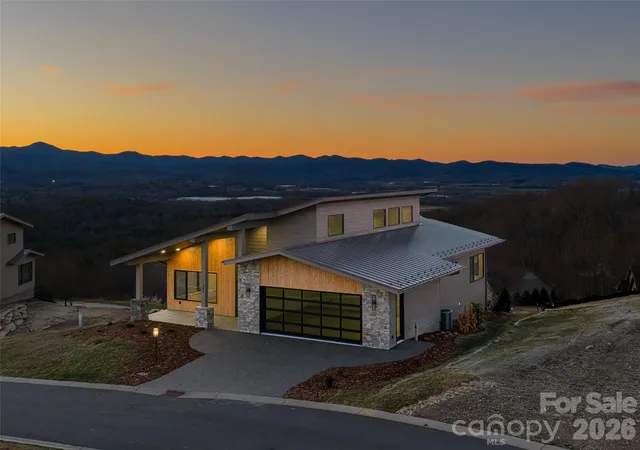 1st image of 247 Coachman Dr, Hendersonville, NC 28791 | MLS# 4355348