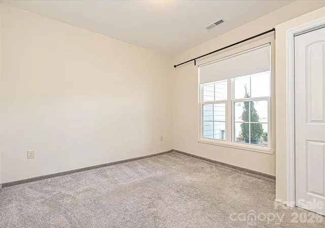 4th image of 2004 Rockbrook Ln, Belmont, NC 28012 | MLS# 4355401