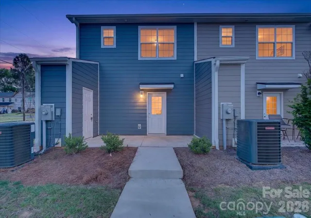 Photo 3 of Sale Pending at 344 Lincoln St #D, Concord, NC 28025 | MLS# 4355432 | Listing updated on 2026-09-04