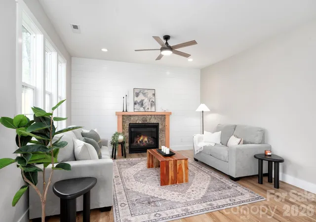5th image of 9 Myrtle Lee Cvs, Arden, NC 28704 | MLS# 4355602