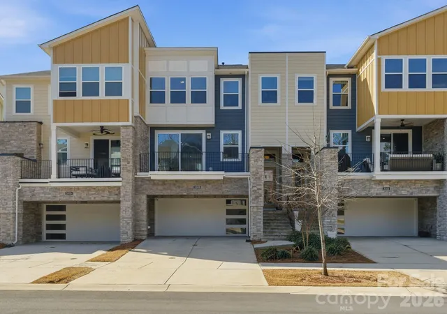 Photo 1 of Townhouse for sale at 3309 Treble Ct, Charlotte, NC 28262 | MLS# 4355630 | Listing updated on 2026-09-02