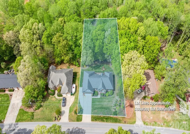 Homes for sale in Denver, NC | 7867 Golf Course Dr N, Denver, NC 28037 | MLS# 4355635