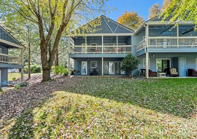 2nd image of 109 Tri Vis Dr, Lake Junaluska, NC 28745