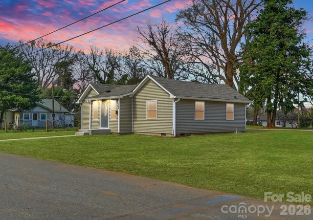 39th image of 3900 Plainview Rd, Charlotte, NC 28208 | MLS# 4355687