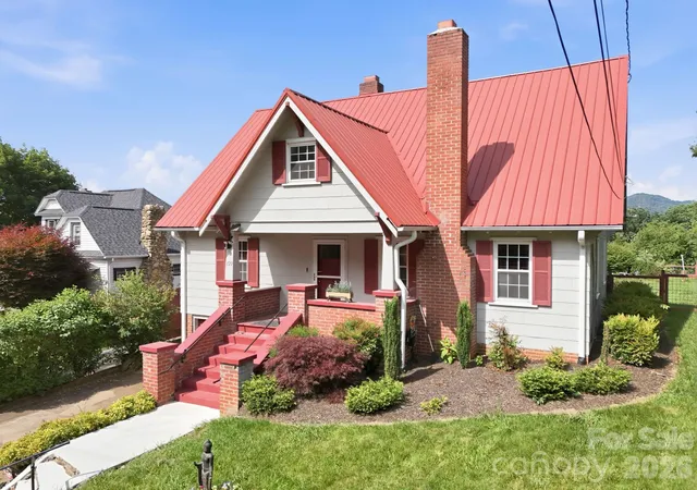 Homes for sale in Canton, NC | 129 Mears Ave, Canton, NC 28716 | MLS# 4355790