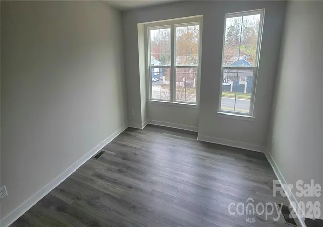 4th image of 960 Broad River Ln, Charlotte, NC 28211 | MLS# 4355873