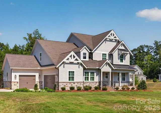 Photo 1 of Single family home for sale at 1002 Kingbird Ln #7, Clover, SC 29710 | MLS# 4355913 | Listing updated on 2026-08-22
