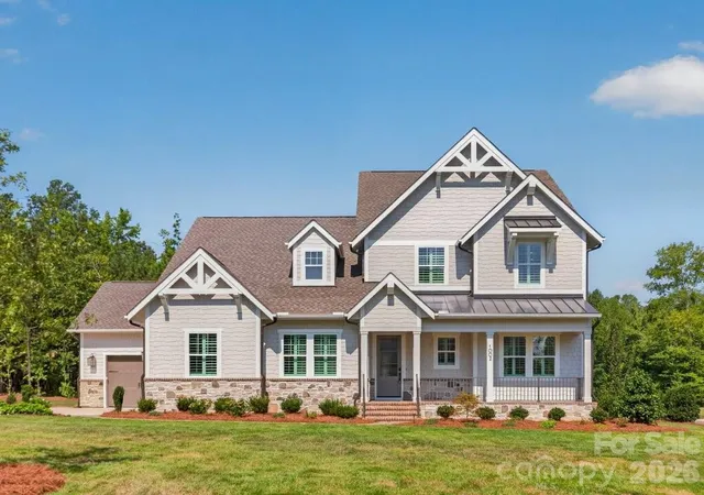 Photo 4 of Single family home for sale at 1002 Kingbird Ln #7, Clover, SC 29710 | MLS# 4355913 | Listing updated on 2026-08-22