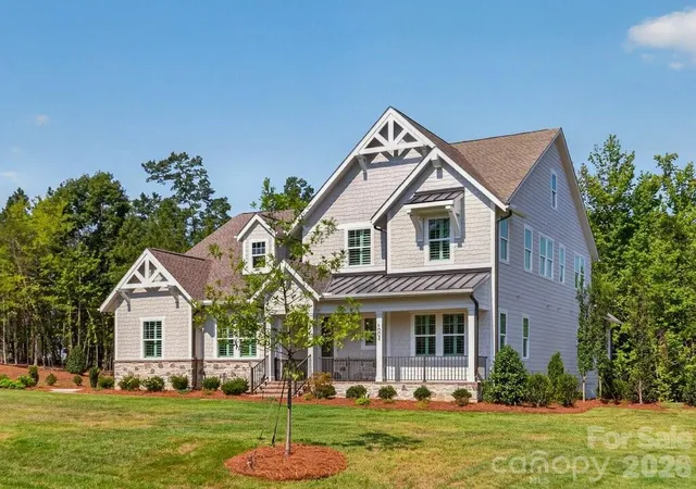 Photo 5 of Single family home for sale at 1002 Kingbird Ln #7, Clover, SC 29710 | MLS# 4355913 | Listing updated on 2026-08-22