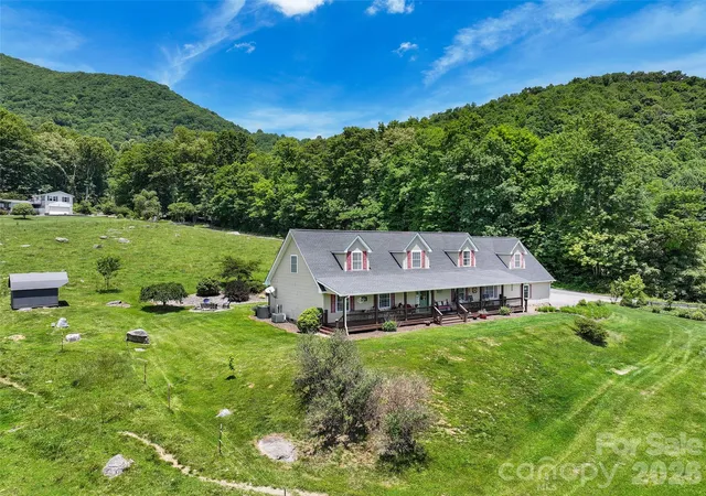 4th image of 371 Ned Cove Rd, Waynesville, NC 28785 | MLS# 4356117