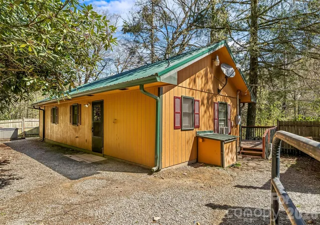 Homes for sale in Maggie Valley, NC | 242 Plott Balsam Rd, Maggie Valley, NC 28751 | MLS# 4356223
