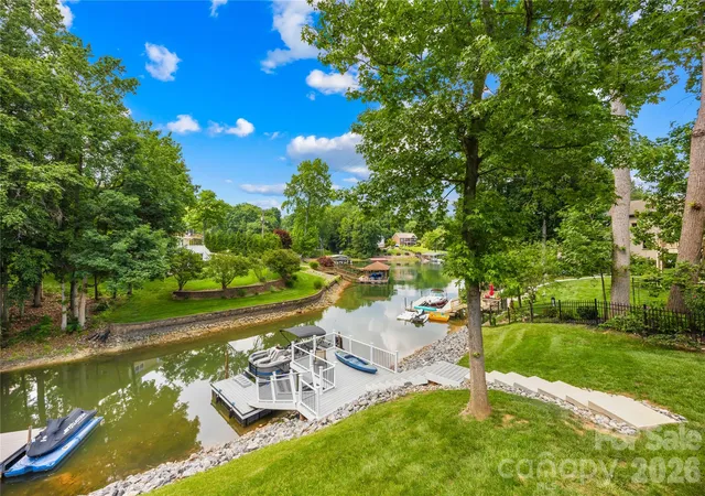 3rd image of 2474 Green Point Ln, Denver, NC 28037 | MLS# 4356317