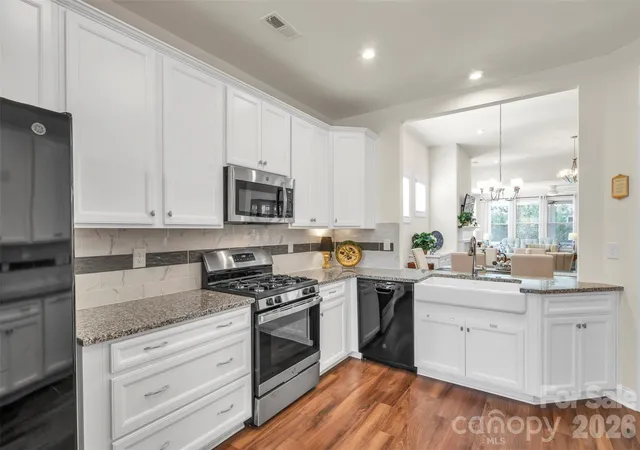 Homes for sale in Charlotte, NC | 7336 Overjoyed Xing, Charlotte, NC 28215 | MLS# 4356327