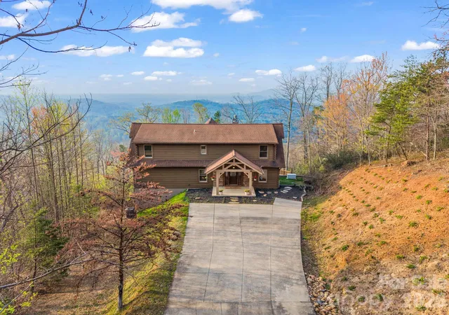 3rd image of 110 Chetan Wy, Lake Lure, NC 28746 | MLS# 4356345
