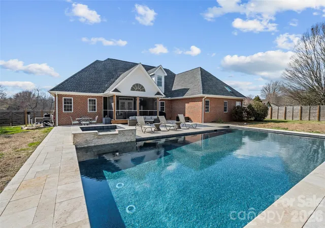 Photo 1 of Single family home for sale at 719 Neely Rd, Brevard, NC 28712 | MLS# 4356372 | Listing updated on 2026-08-18