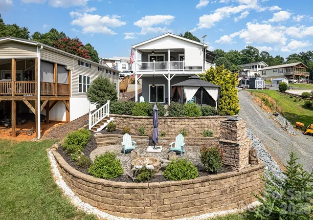 Photo 3 of Single family home for sale at 132 Eagle Dr #B16, New London, NC 28127 | MLS# 4356390 | Listing updated on 2026-09-13