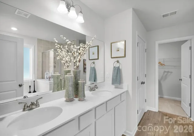 Photo 3 of Sale Pending at 1005 Forest Walk St, Newton, NC 28658 | MLS# 4356410 | Listing updated on 2026-08-29