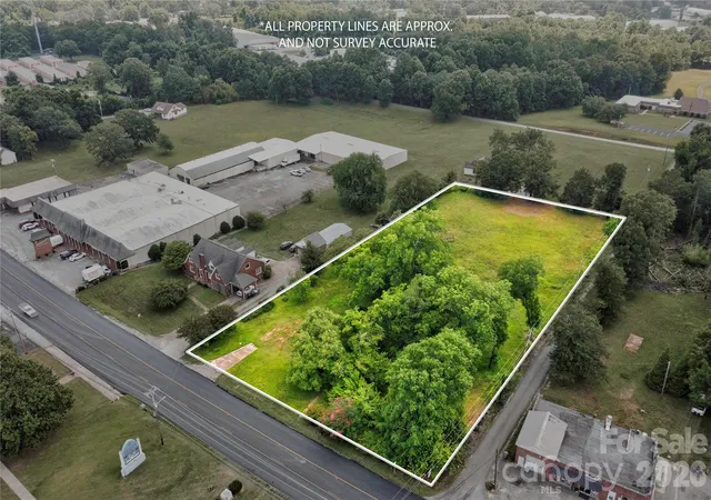 Homes for sale in Forest City, NC | 1033 W Main St, Forest City, NC 28043 | MLS# 4356428
