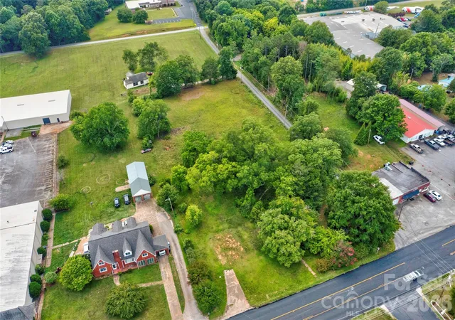 Homes for sale in Forest City, NC | 1033 W Main St, Forest City, NC 28043 | MLS# 4356428