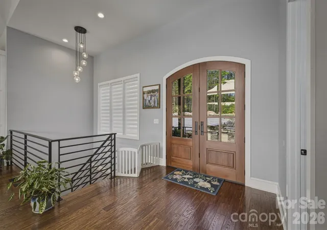 2nd image of 10 Otter Cove Ct, Nebo, NC 28761 | MLS# 4356573