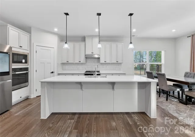 image of 911 Dogwood Creek Ln, Indian Trail, NC 28079 | MLS# 4356588