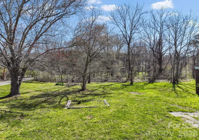 2nd image of 99999 New Haw Creek Rd, Asheville, NC 28805 | MLS# 4356614