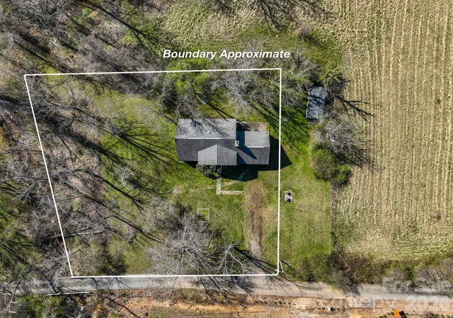 3rd image of 99999 New Haw Creek Rd, Asheville, NC 28805 | MLS# 4356614