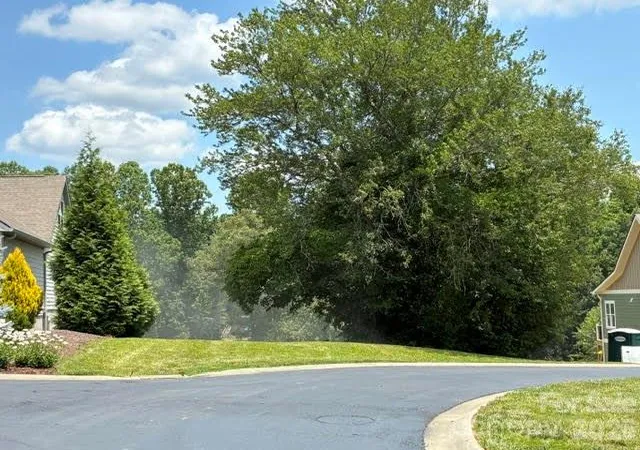 1st image of 156 Triple Fairways Dr, Hendersonville, NC 28739 | MLS# 4356616